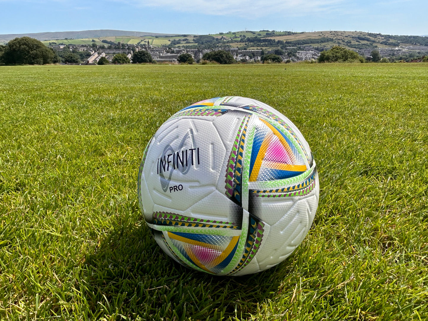 Samba Infiniti Pro Match Ball - FIFA Basic accredited 2024 Size 5